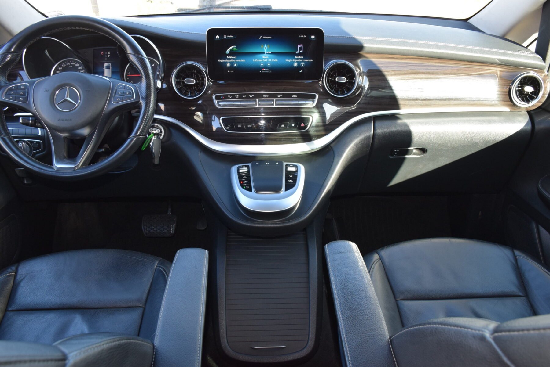 MERCEDES-BENZ Clase V V250d Avantgarde Largo