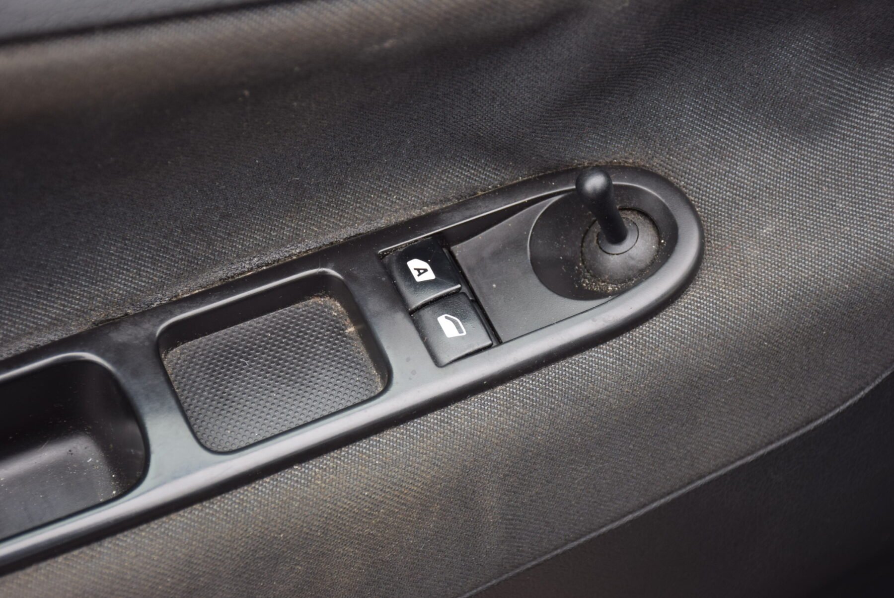 PEUGEOT 207 1.4 Urban