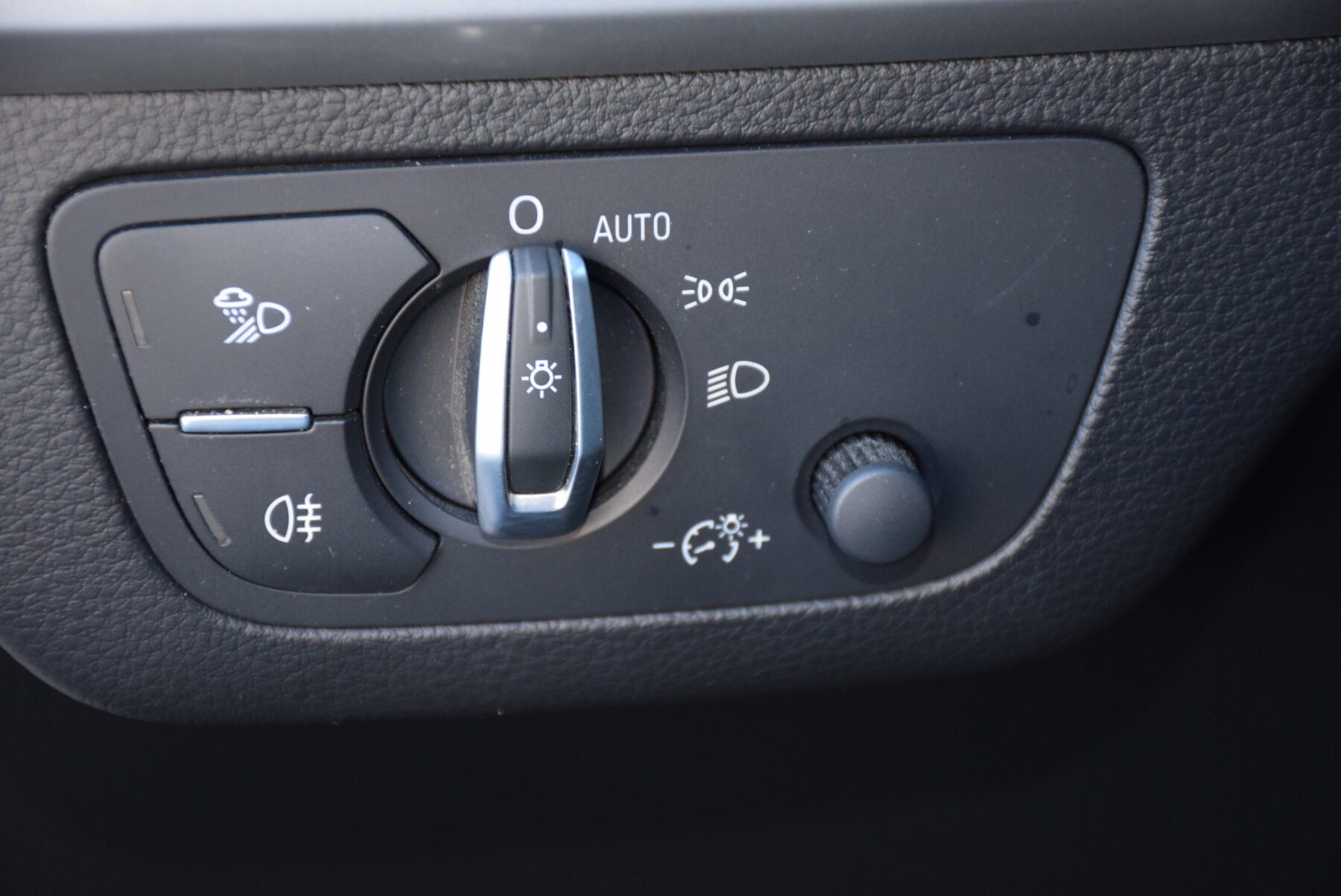 AUDI Q5 35TDi S Tronic Hybrid