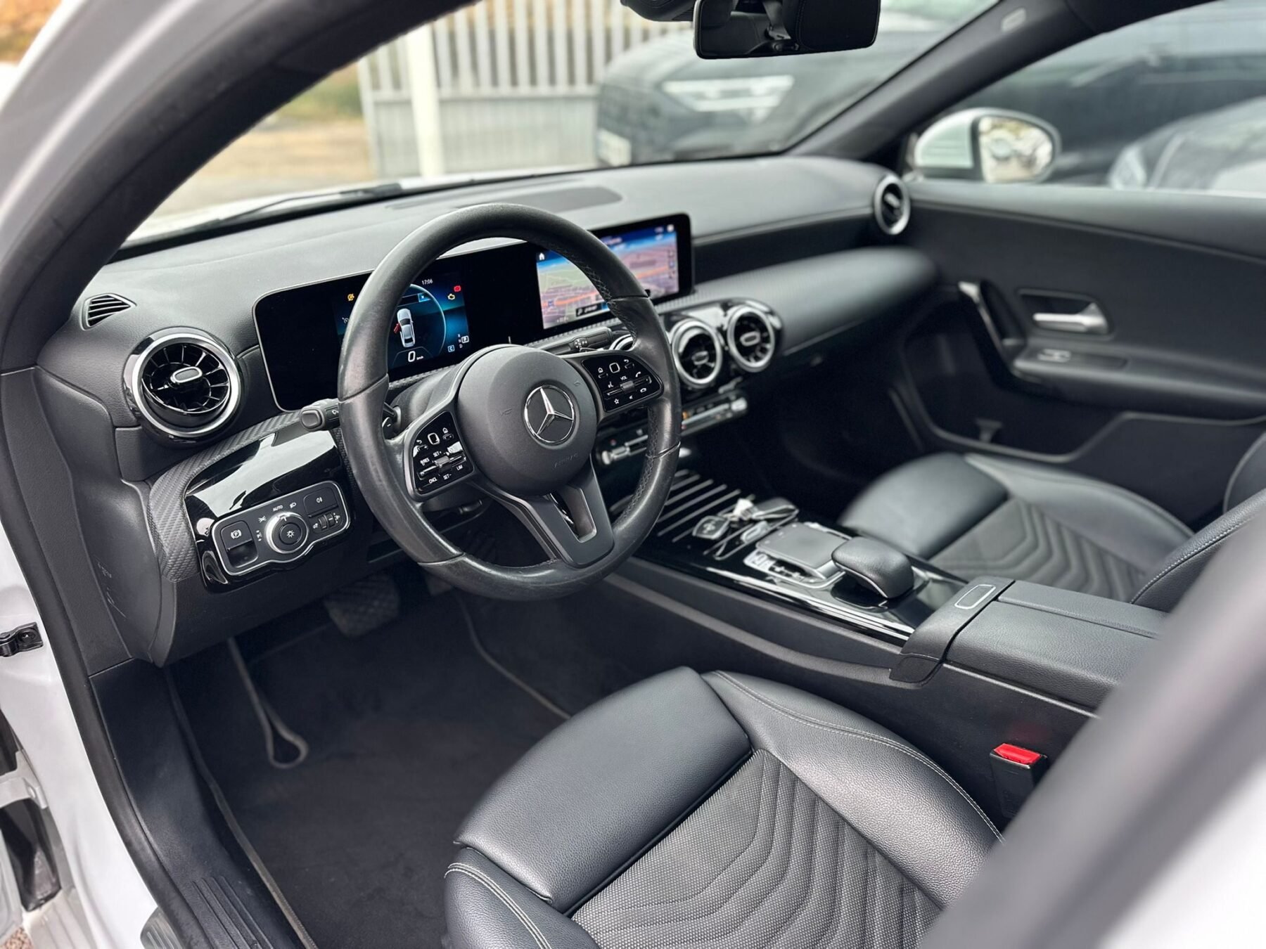 MERCEDES-BENZ Clase A A 180d Sedan