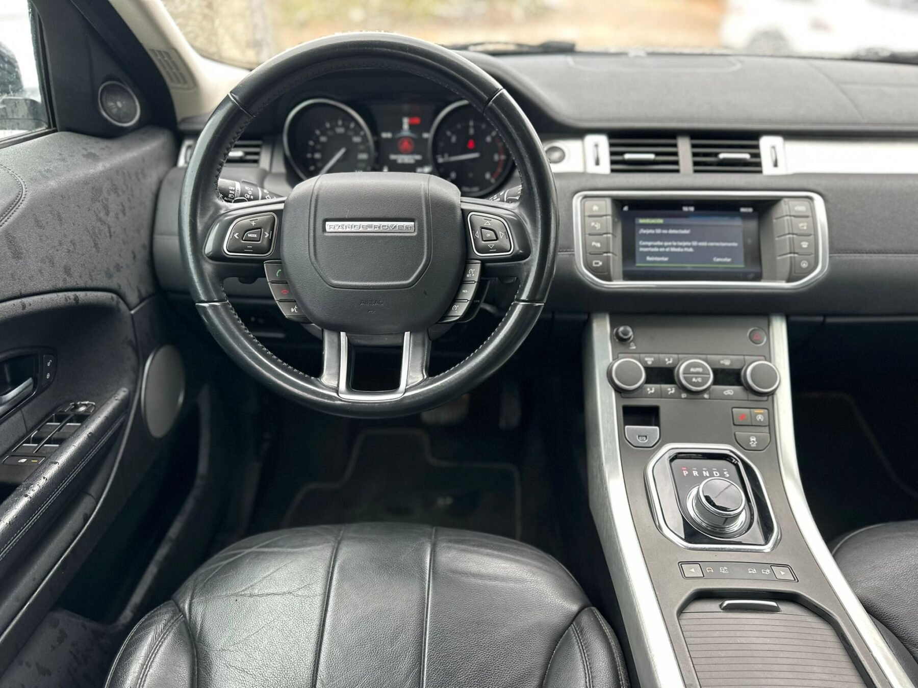 LAND-ROVER RANGE ROVER EVOQUE 2.0L TD4 4x4 SE 150