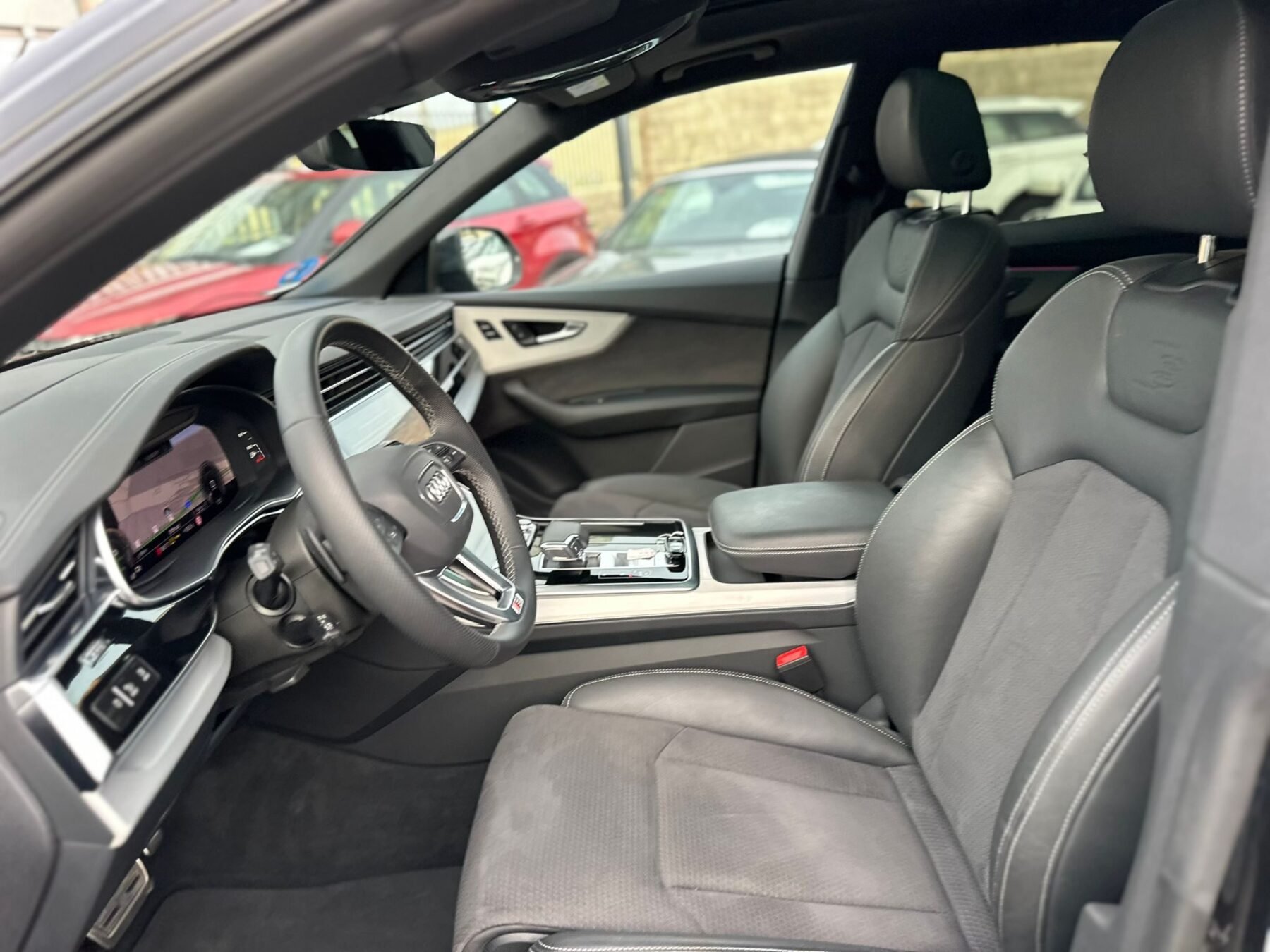 AUDI Q8 55TFSIe Quattro