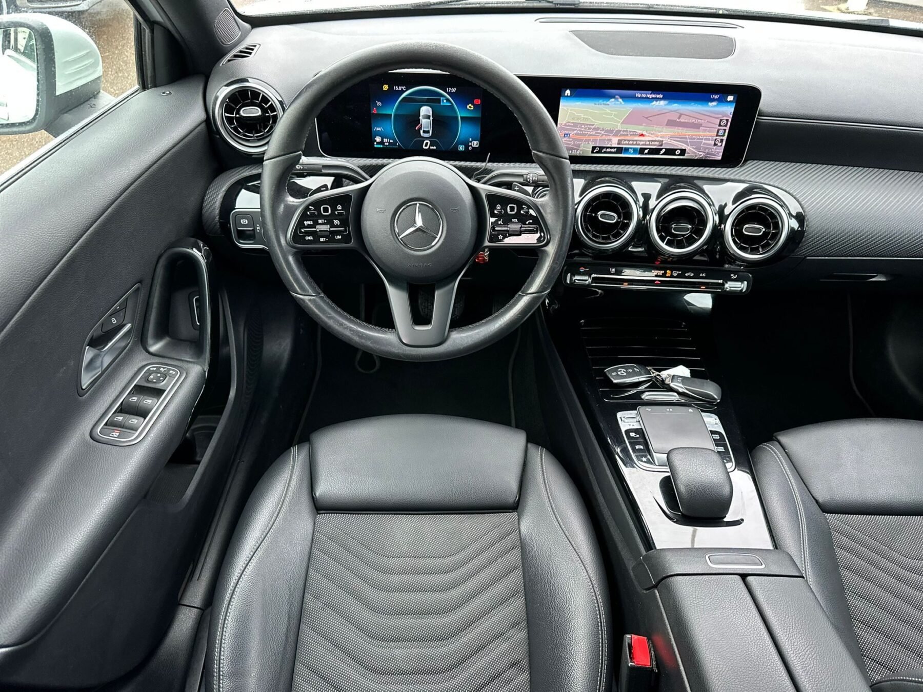 MERCEDES-BENZ Clase A A 180d Sedan