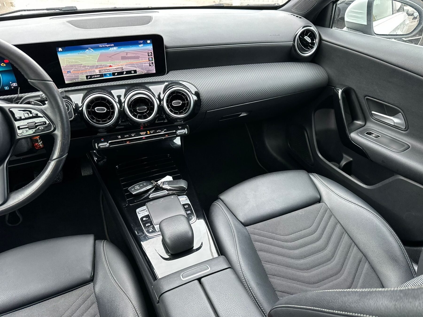 MERCEDES-BENZ Clase A A 180d Sedan