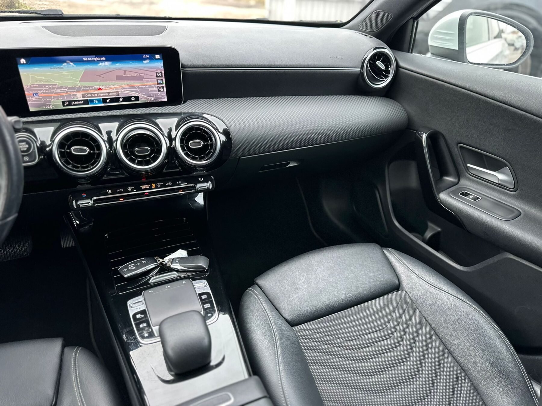 MERCEDES-BENZ Clase A A 180d Sedan