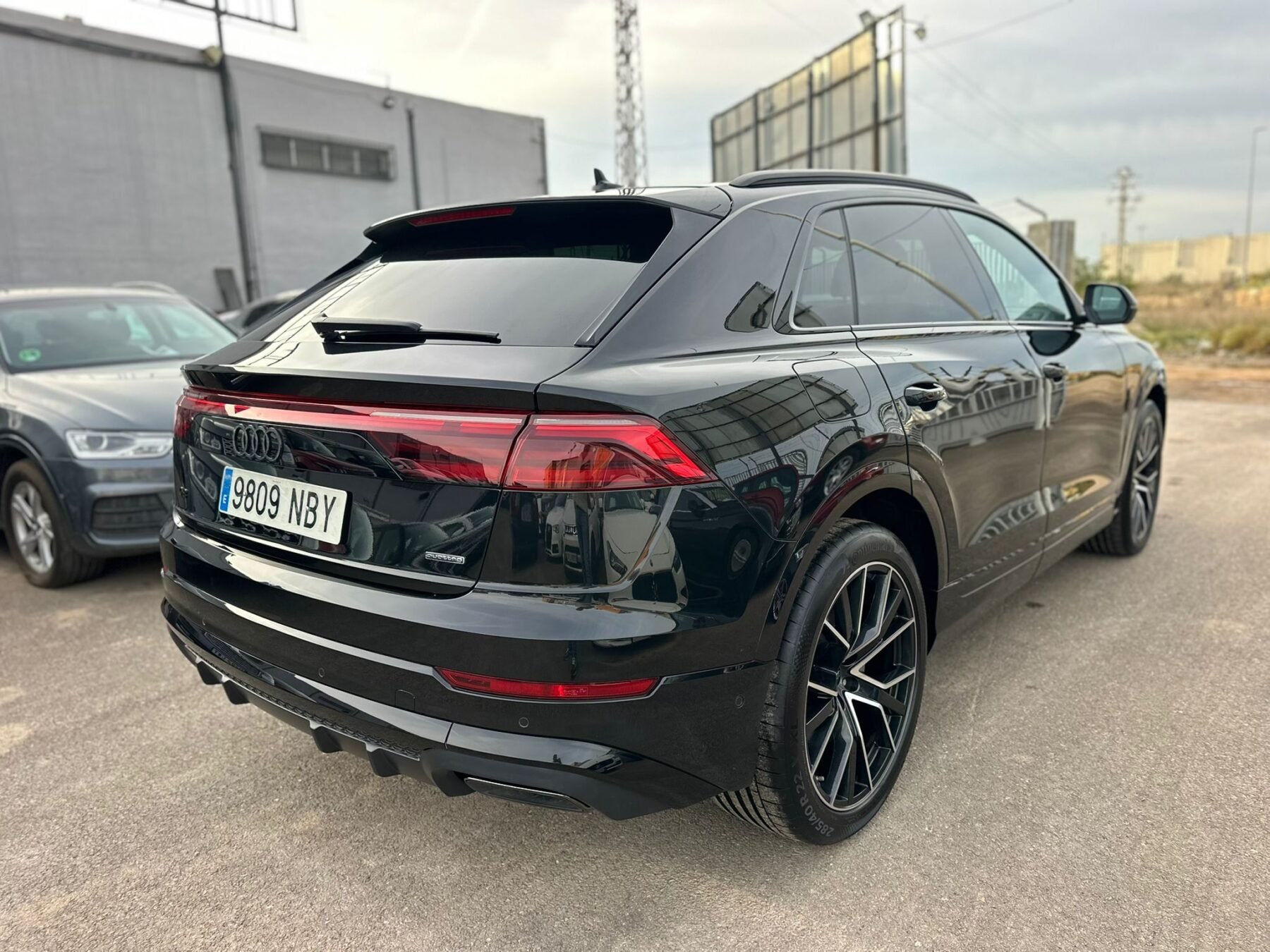 AUDI Q8 55TFSIe Quattro