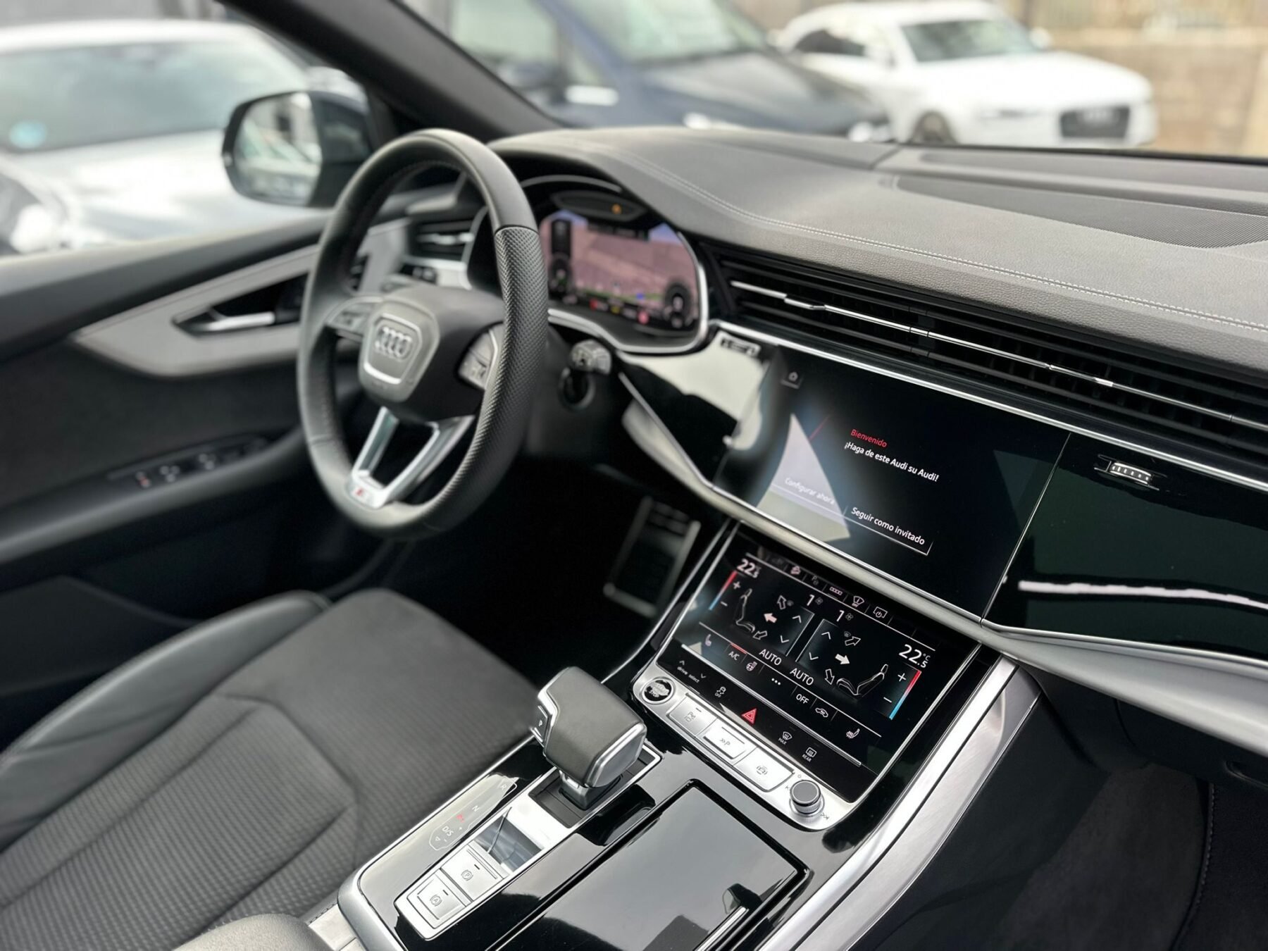 AUDI Q8 55TFSIe Quattro