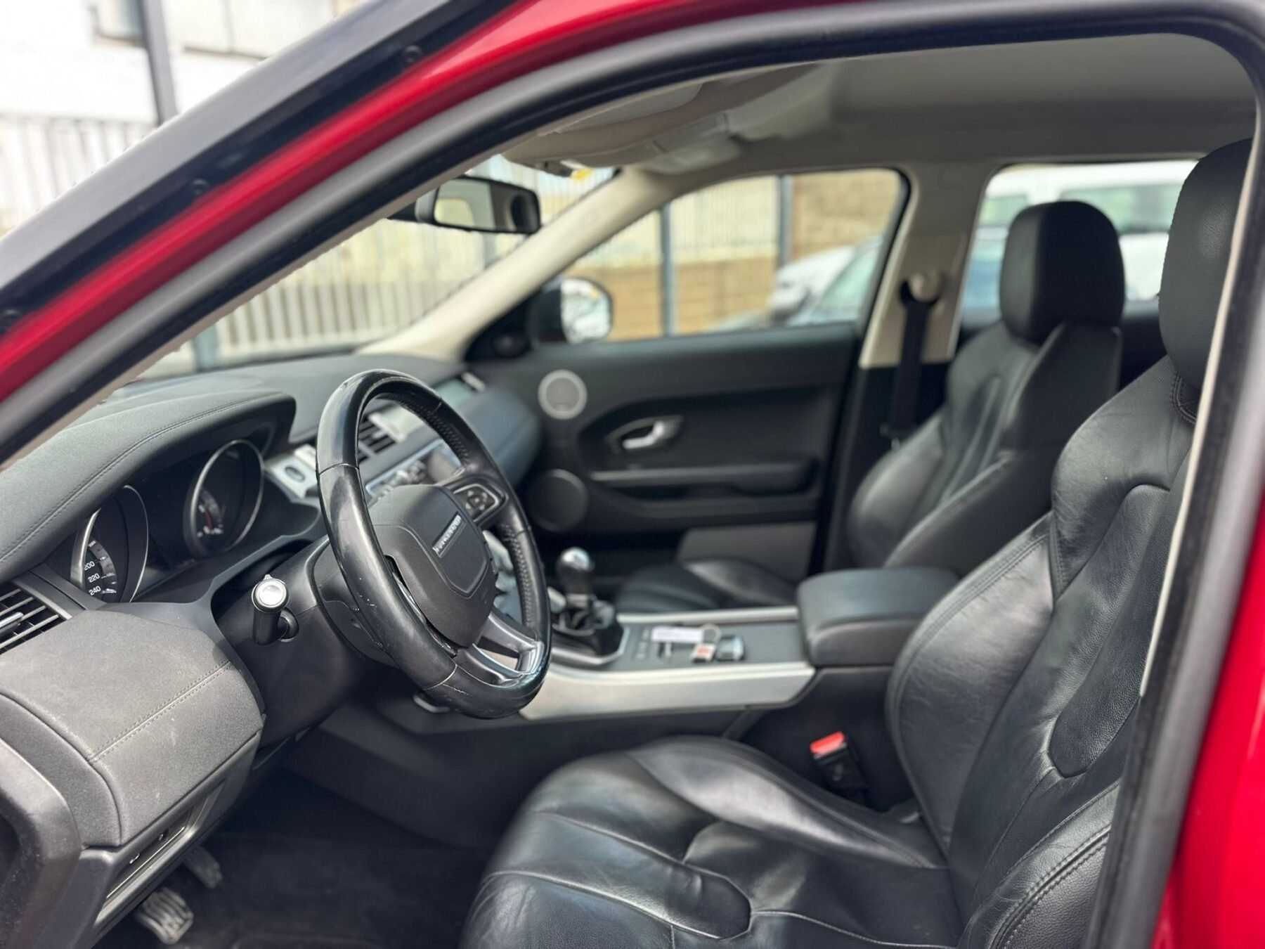 LAND-ROVER RANGE ROVER EVOQUE 2.2L TD$ Pure 4x4