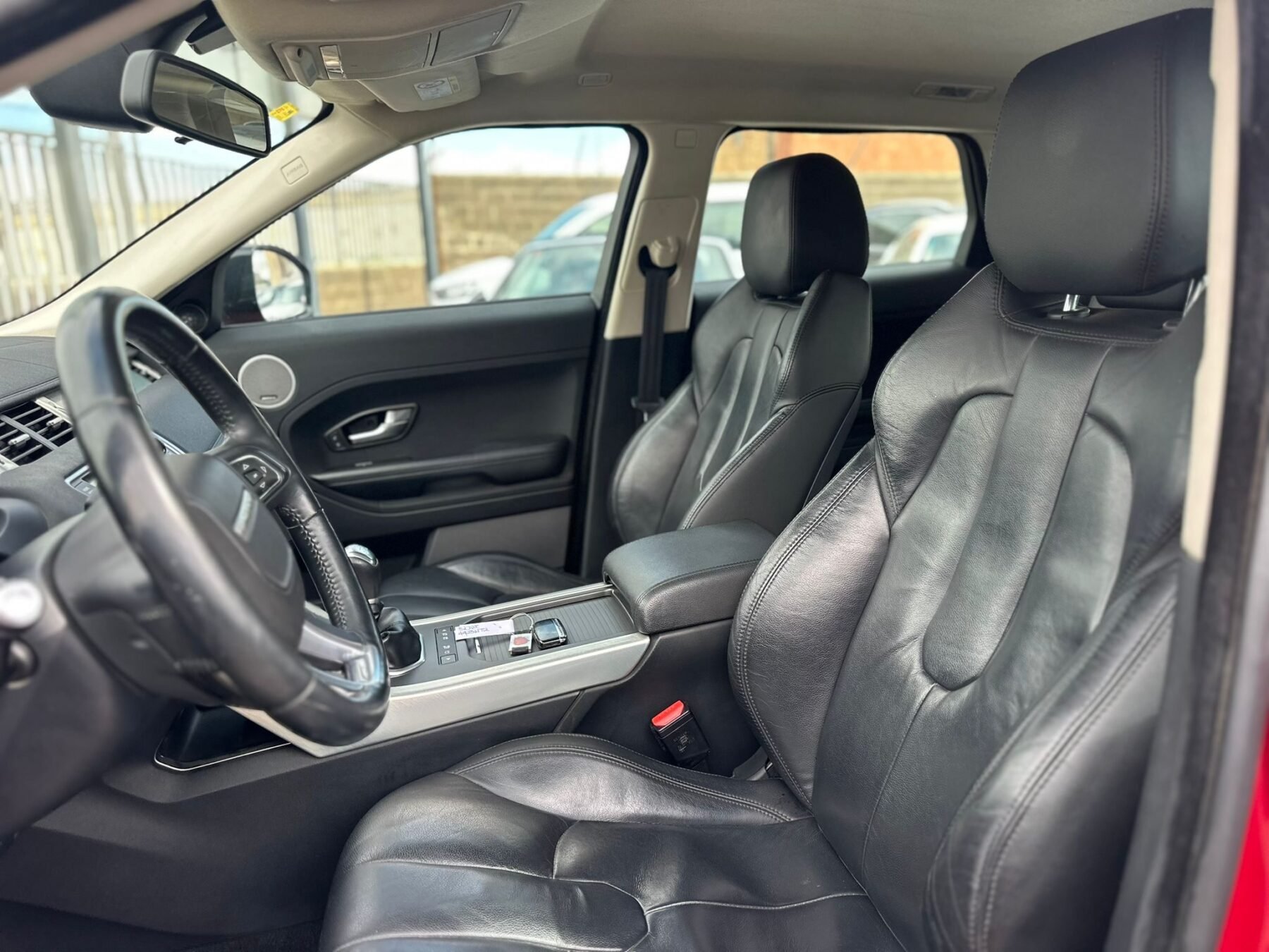 LAND-ROVER RANGE ROVER EVOQUE 2.2L TD$ Pure 4x4