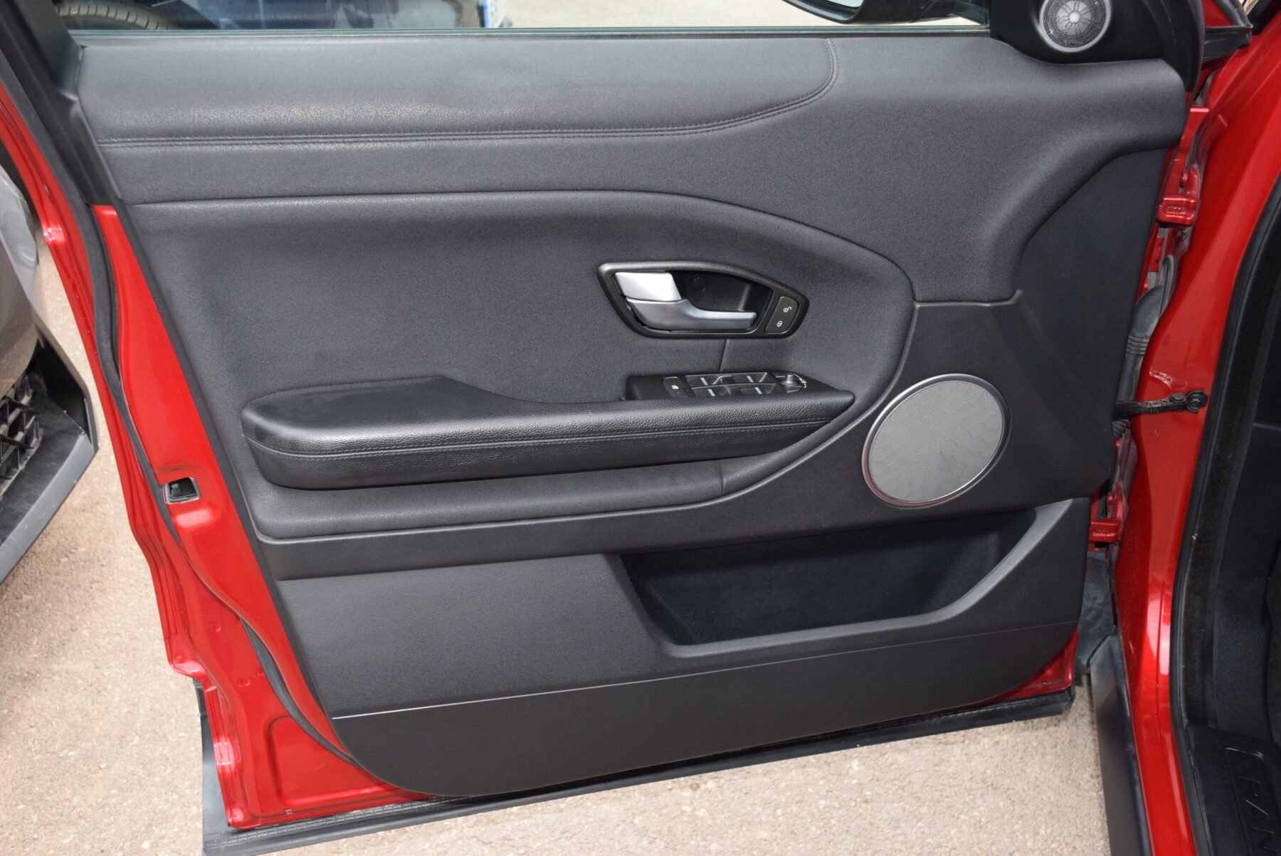 LAND-ROVER RANGE ROVER EVOQUE 2.0L TD4 SE 150