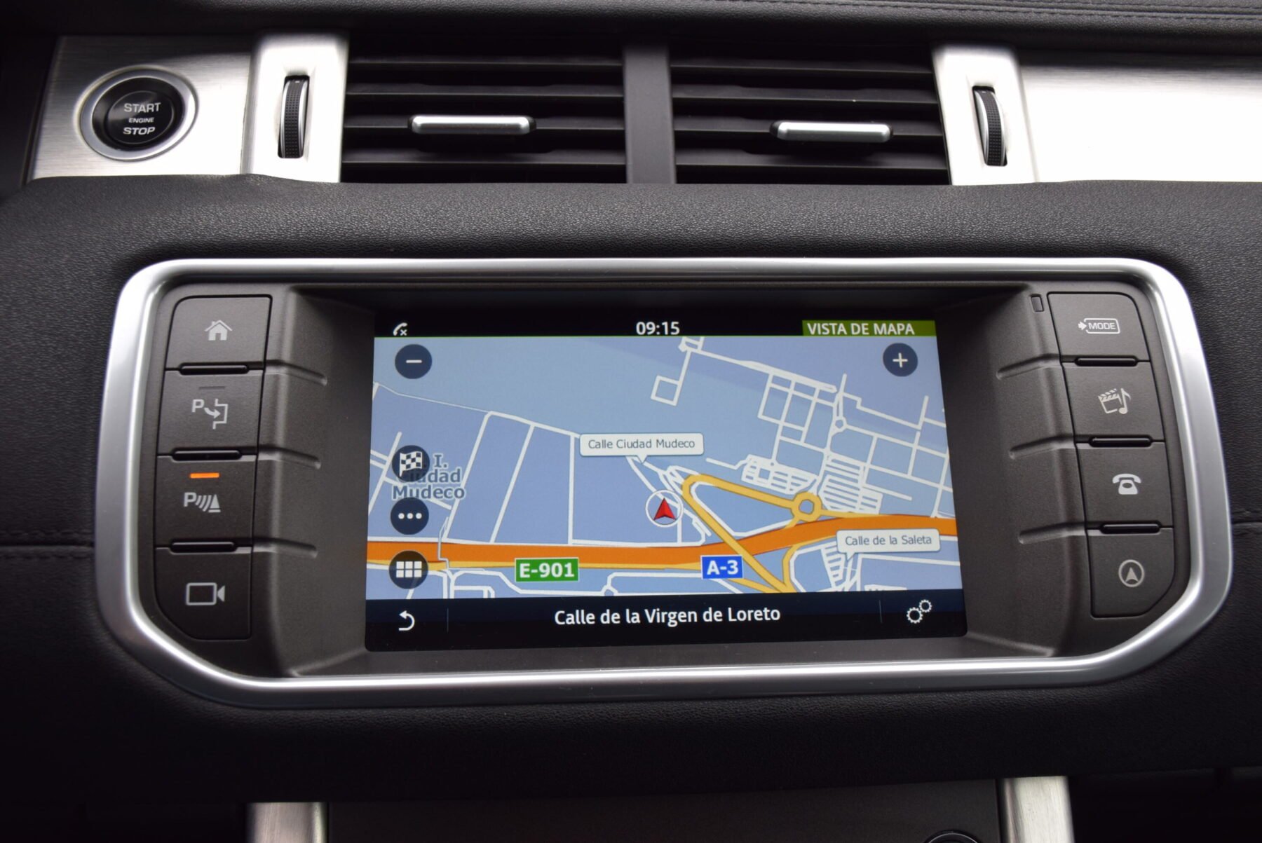 LAND-ROVER RANGE ROVER EVOQUE 2.0L TD4 SE 150