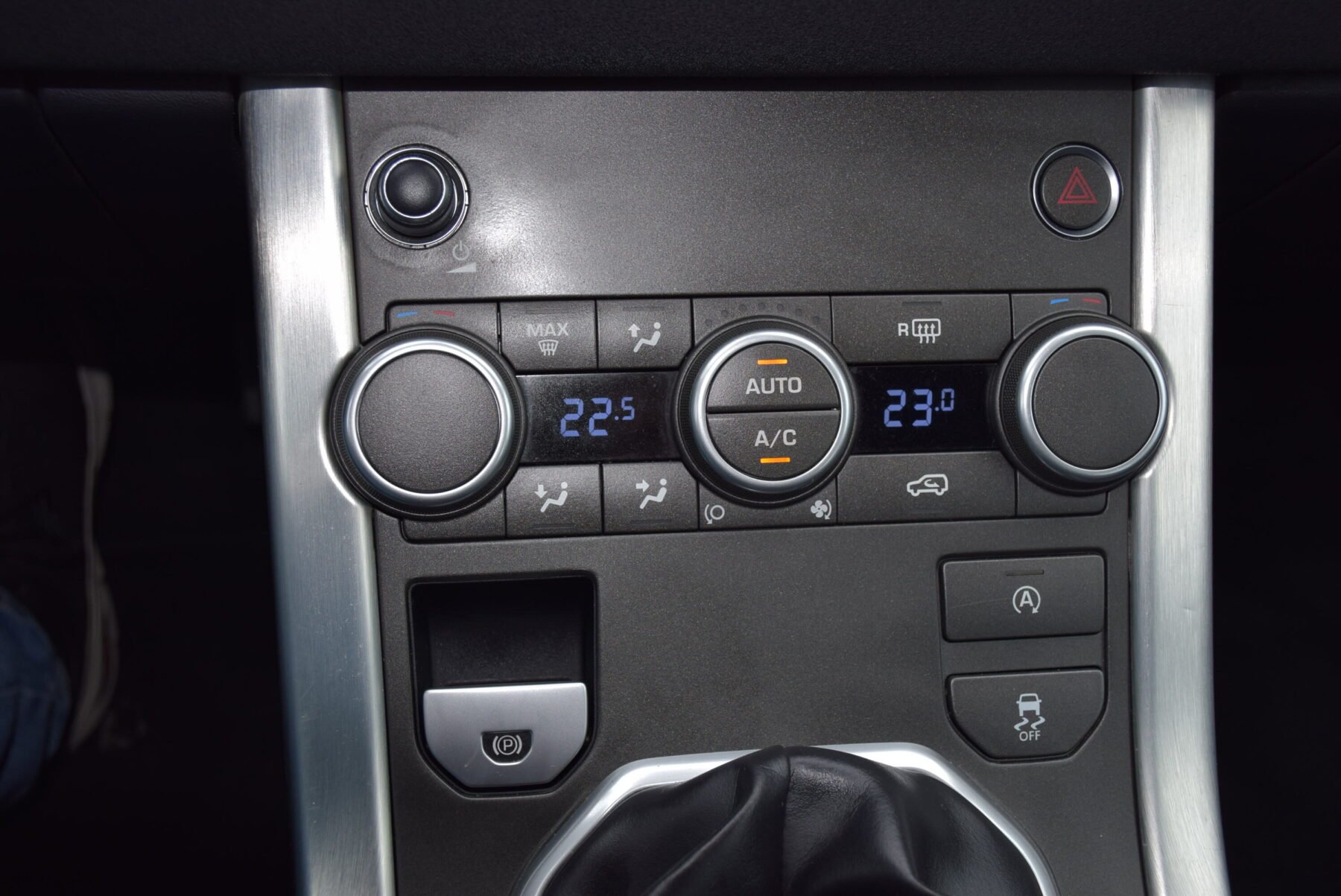 LAND-ROVER RANGE ROVER EVOQUE 2.0L TD4 SE 150