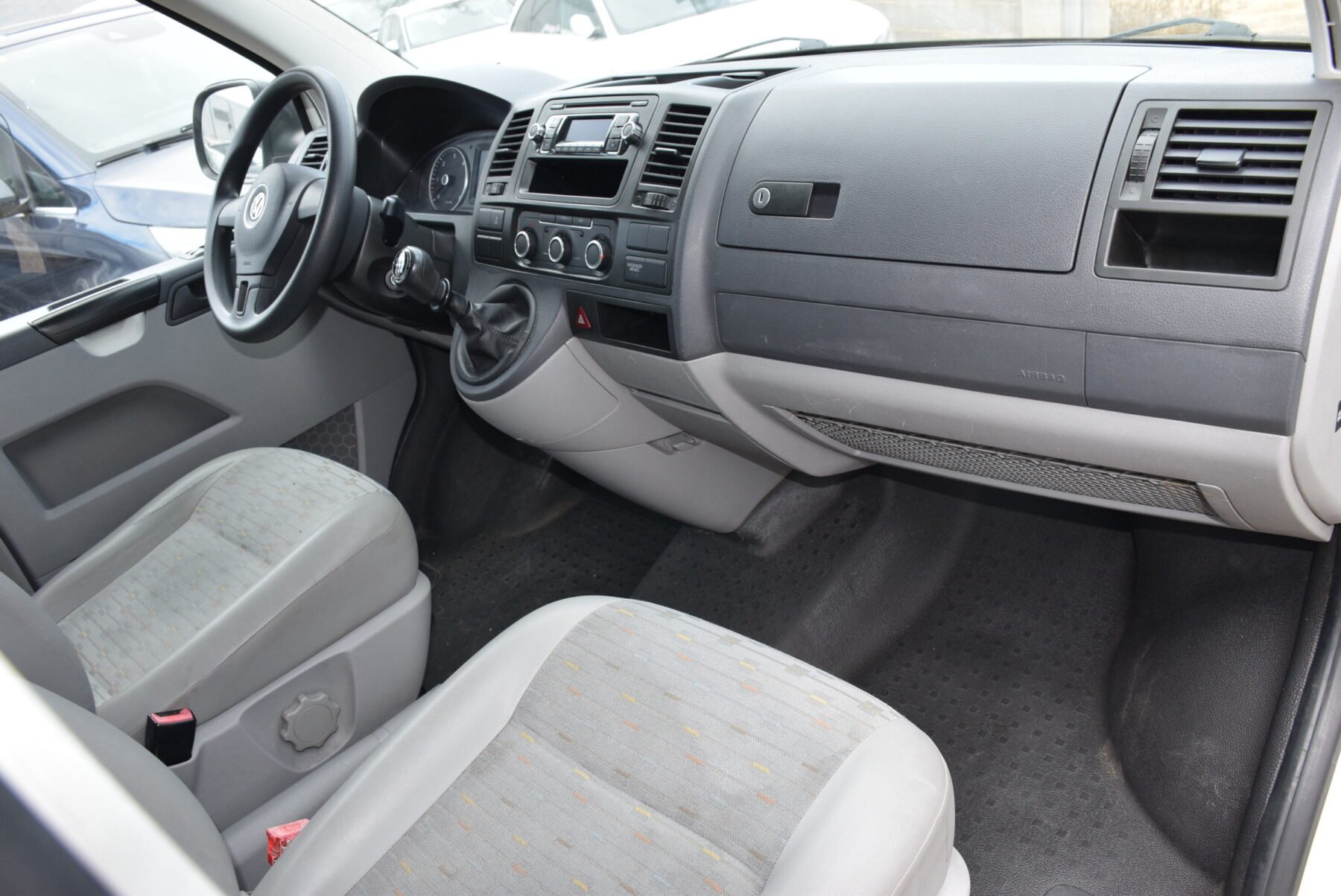 VOLKSWAGEN Transporter 2.0TDI Corto