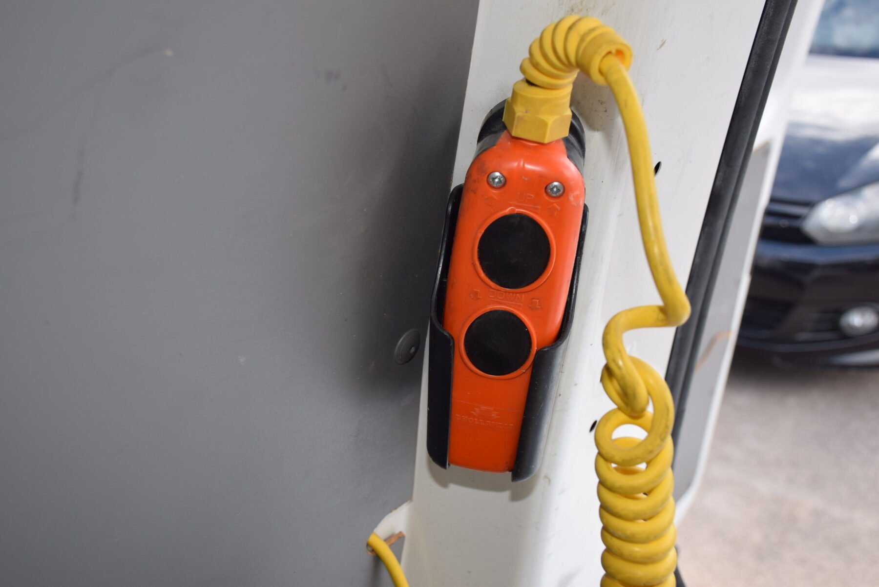 VOLKSWAGEN Transporter 2.0TDI Corto