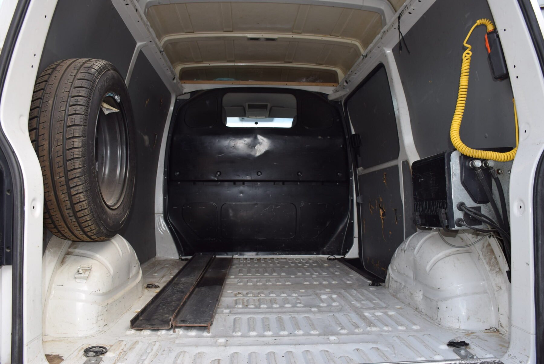 VOLKSWAGEN Transporter 2.0TDI Corto