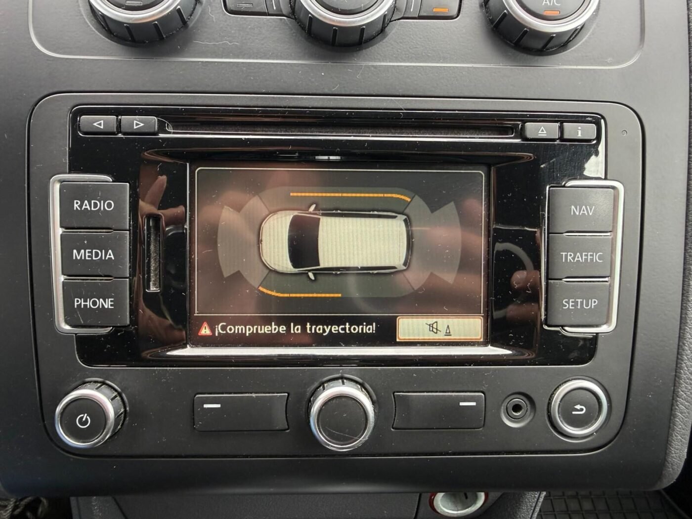 VOLKSWAGEN Touran 2.0TDI DSG