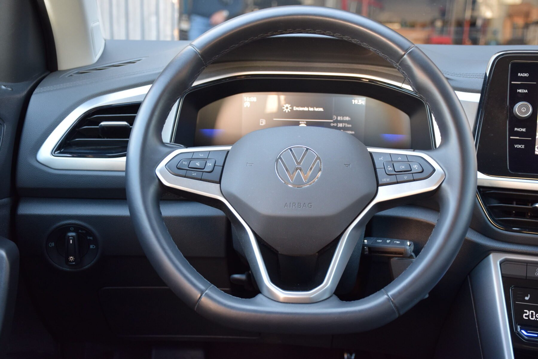 VOLKSWAGEN T-Roc 1.5TSI Life DSG