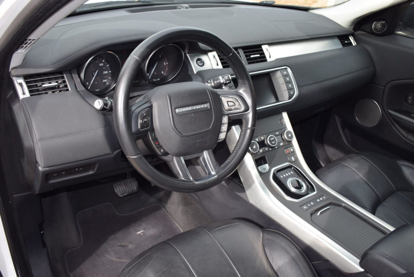 LAND-ROVER RANGE ROVER EVOQUE 2.0L TD4 SE 150 Automatico