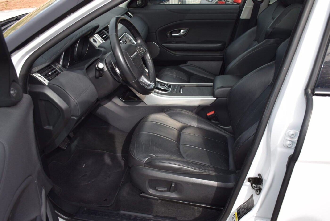 LAND-ROVER RANGE ROVER EVOQUE 2.0L TD4 SE 150 Automatico