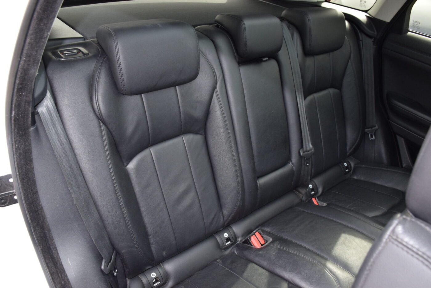 LAND-ROVER RANGE ROVER EVOQUE 2.0L TD4 SE 150 Automatico