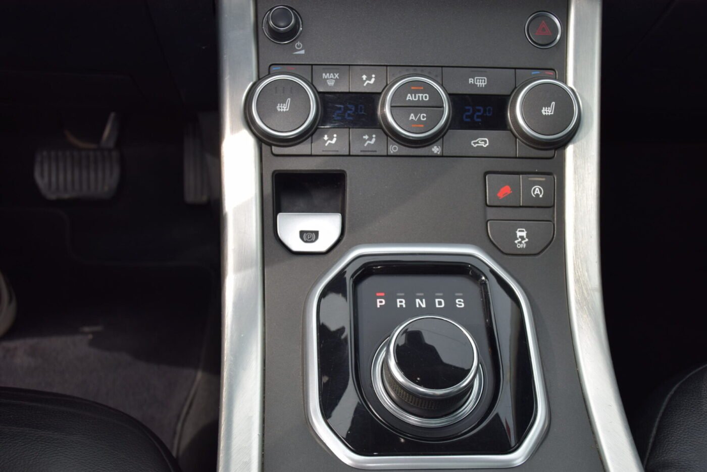 LAND-ROVER RANGE ROVER EVOQUE 2.0L TD4 SE 150 Automatico