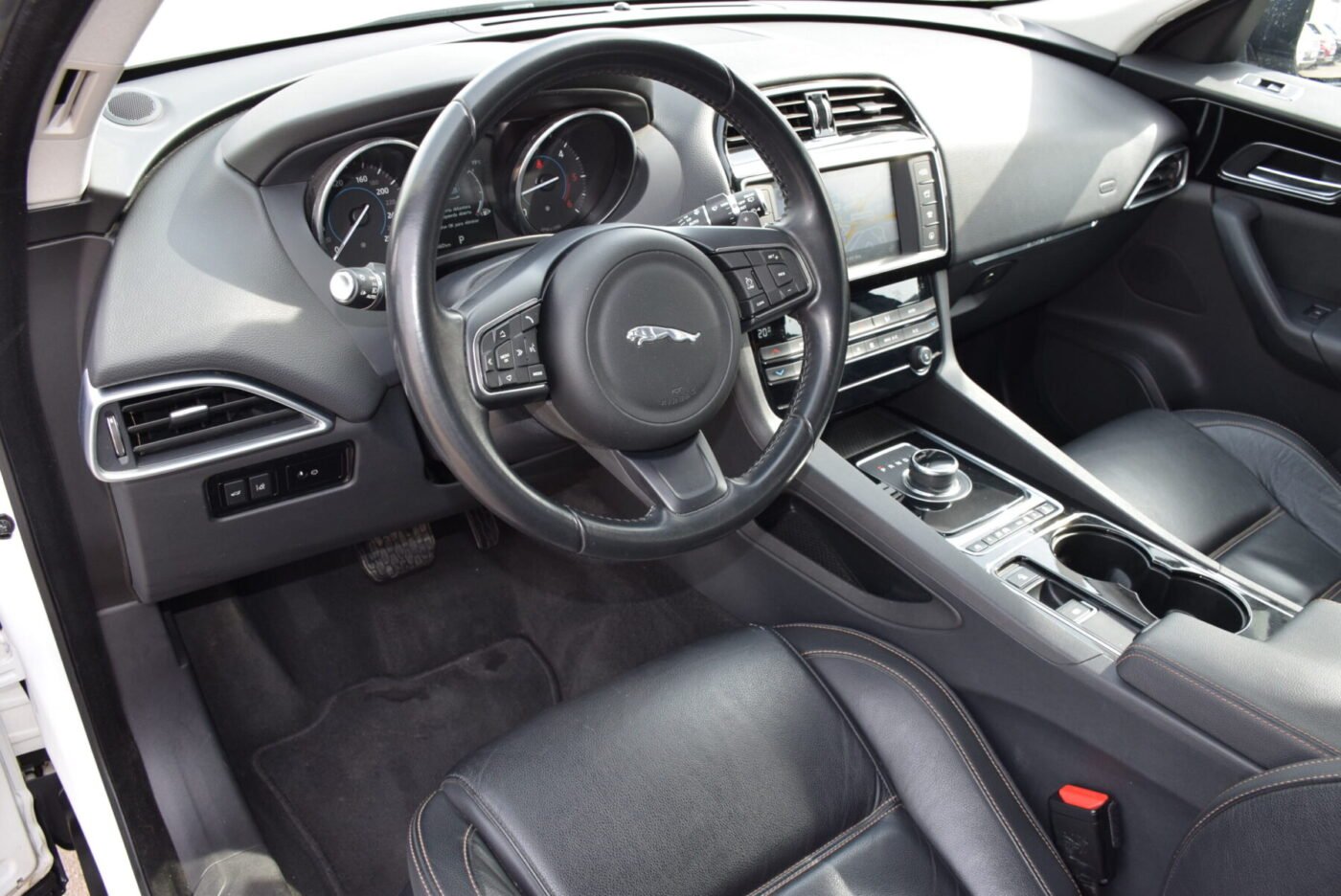 JAGUAR 2.0L AWD 180