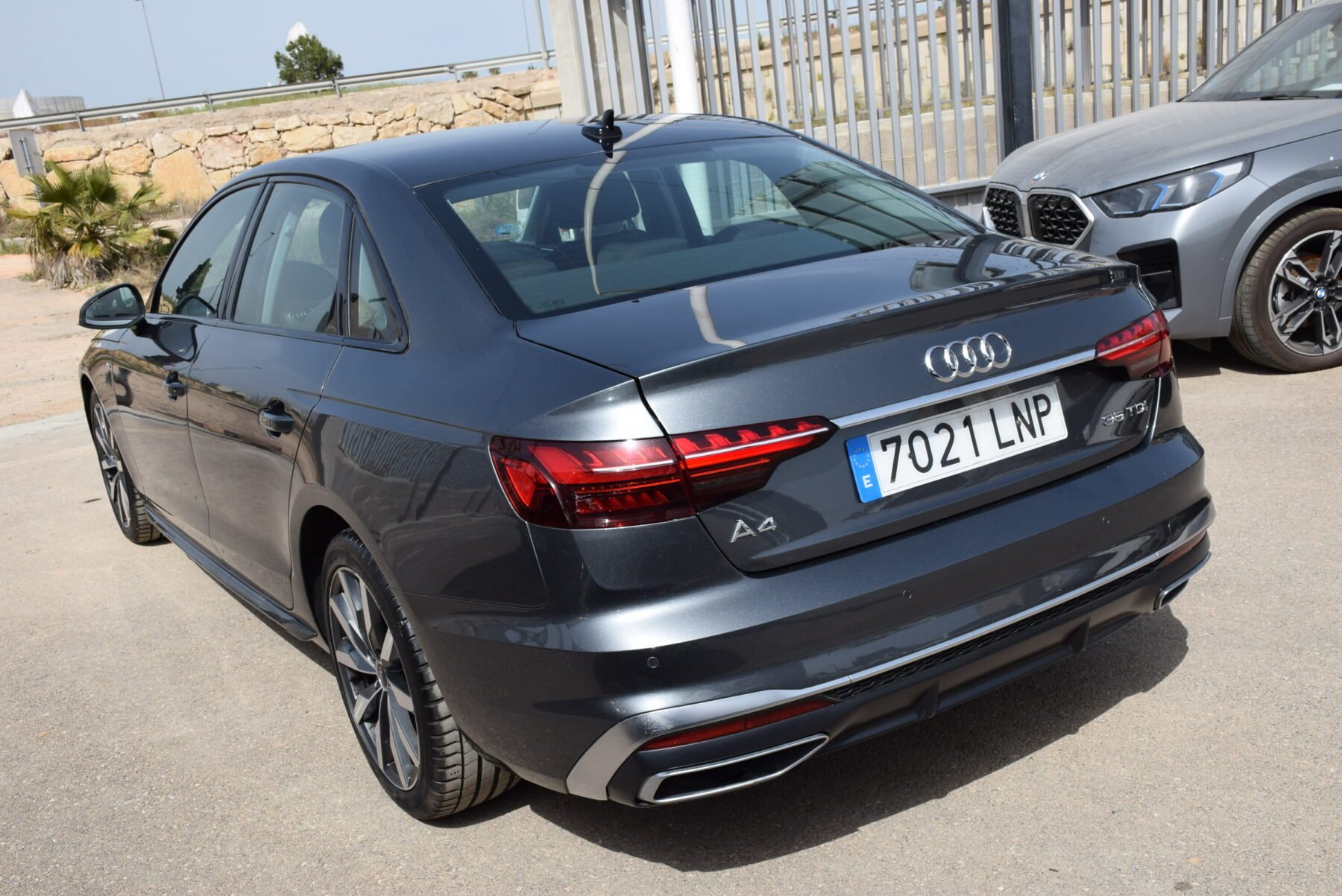 AUDI A4 30TDI Hybrid