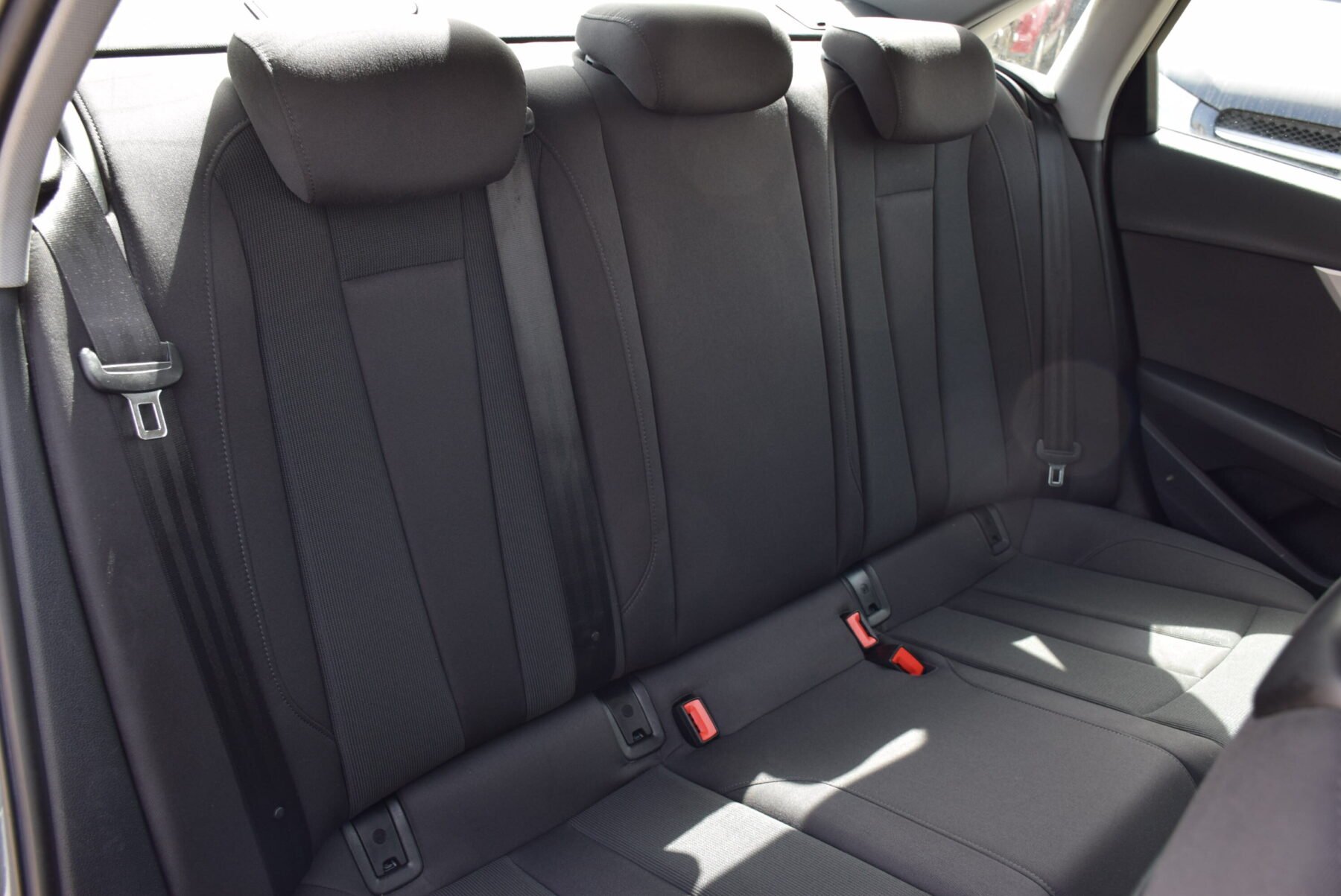 AUDI A4 30TDI Hybrid