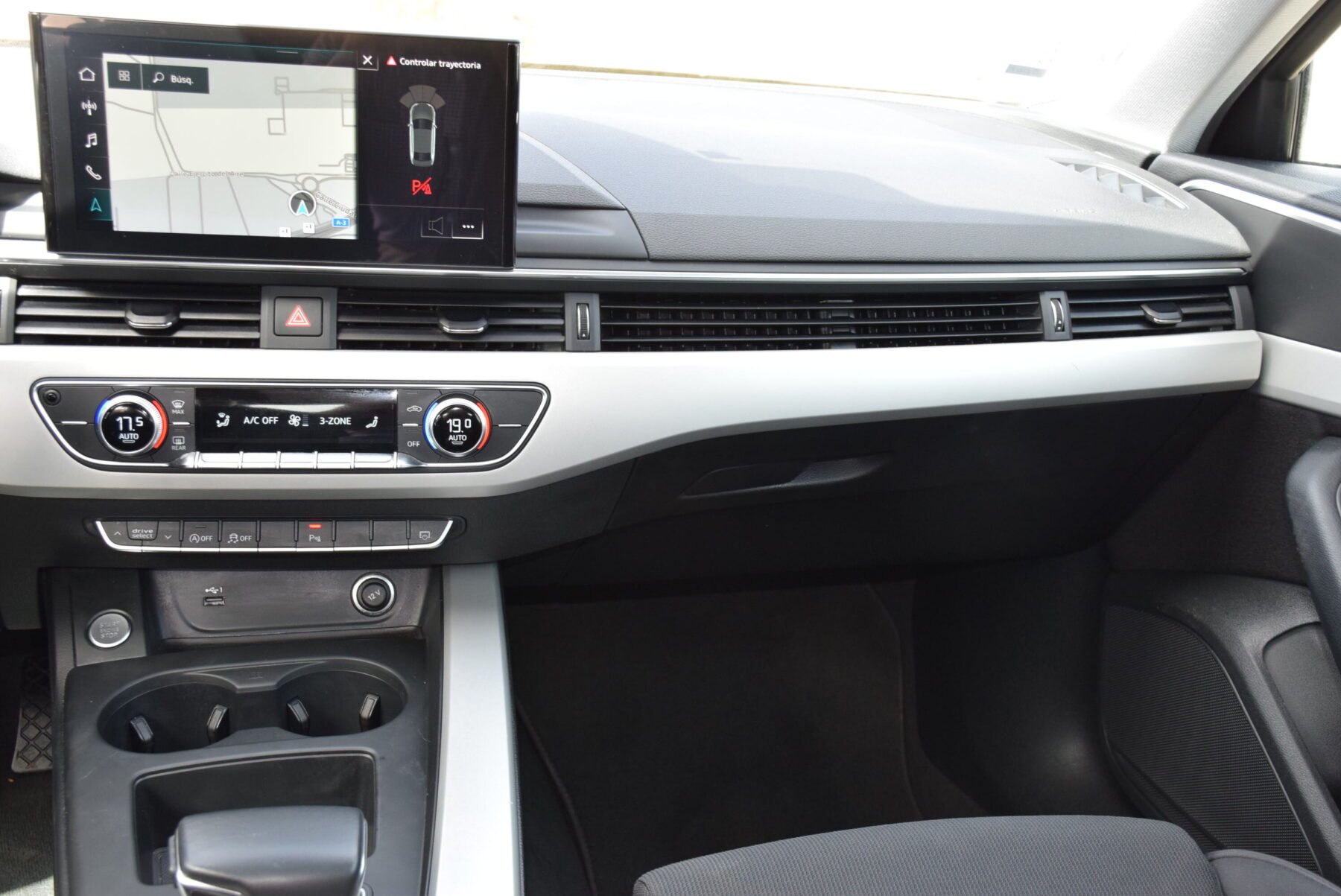 AUDI A4 30TDI Hybrid