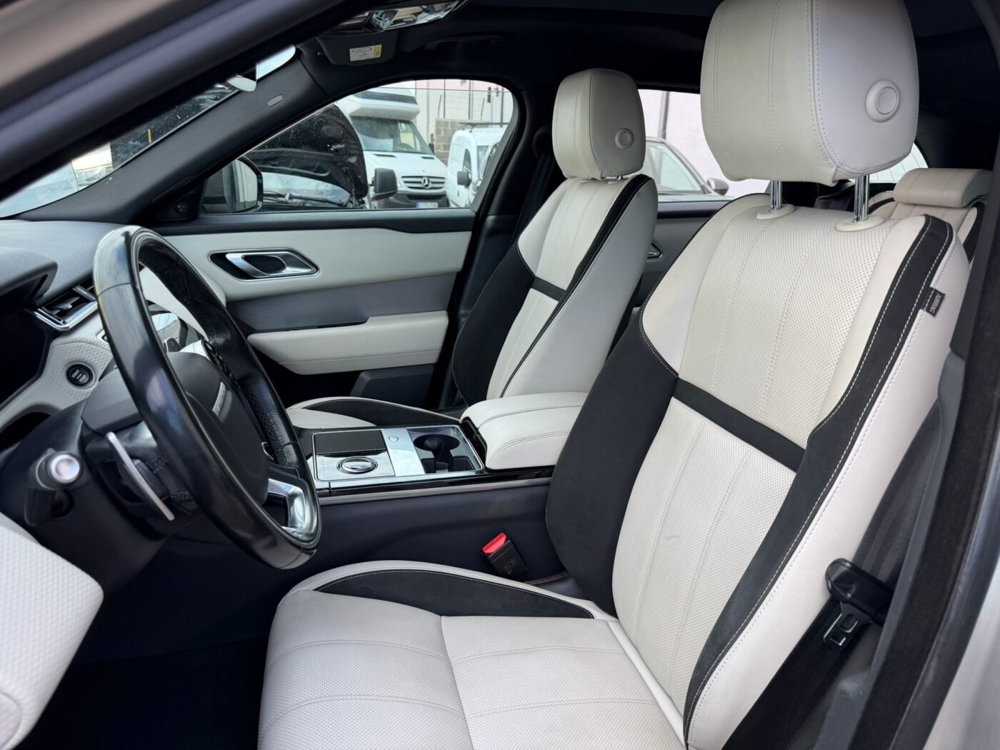 LAND-ROVER 2.0D RDynamique 240