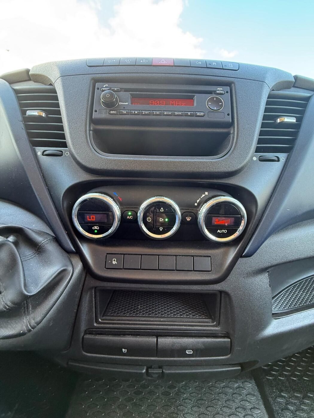 IVECO Daily 35C14 A8 LH2