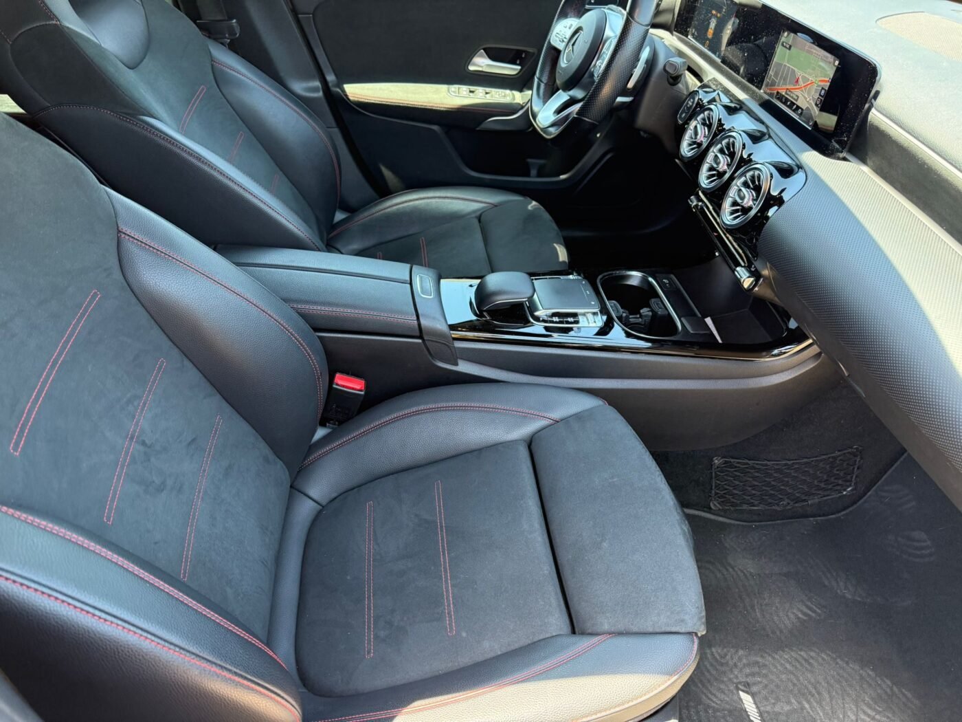 MERCEDES-BENZ Clase A A180 Automatico
