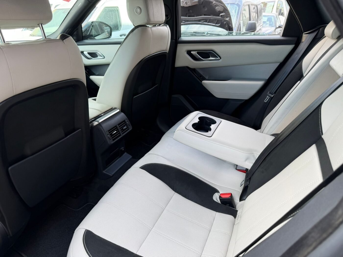 LAND-ROVER 2.0D RDynamique 240