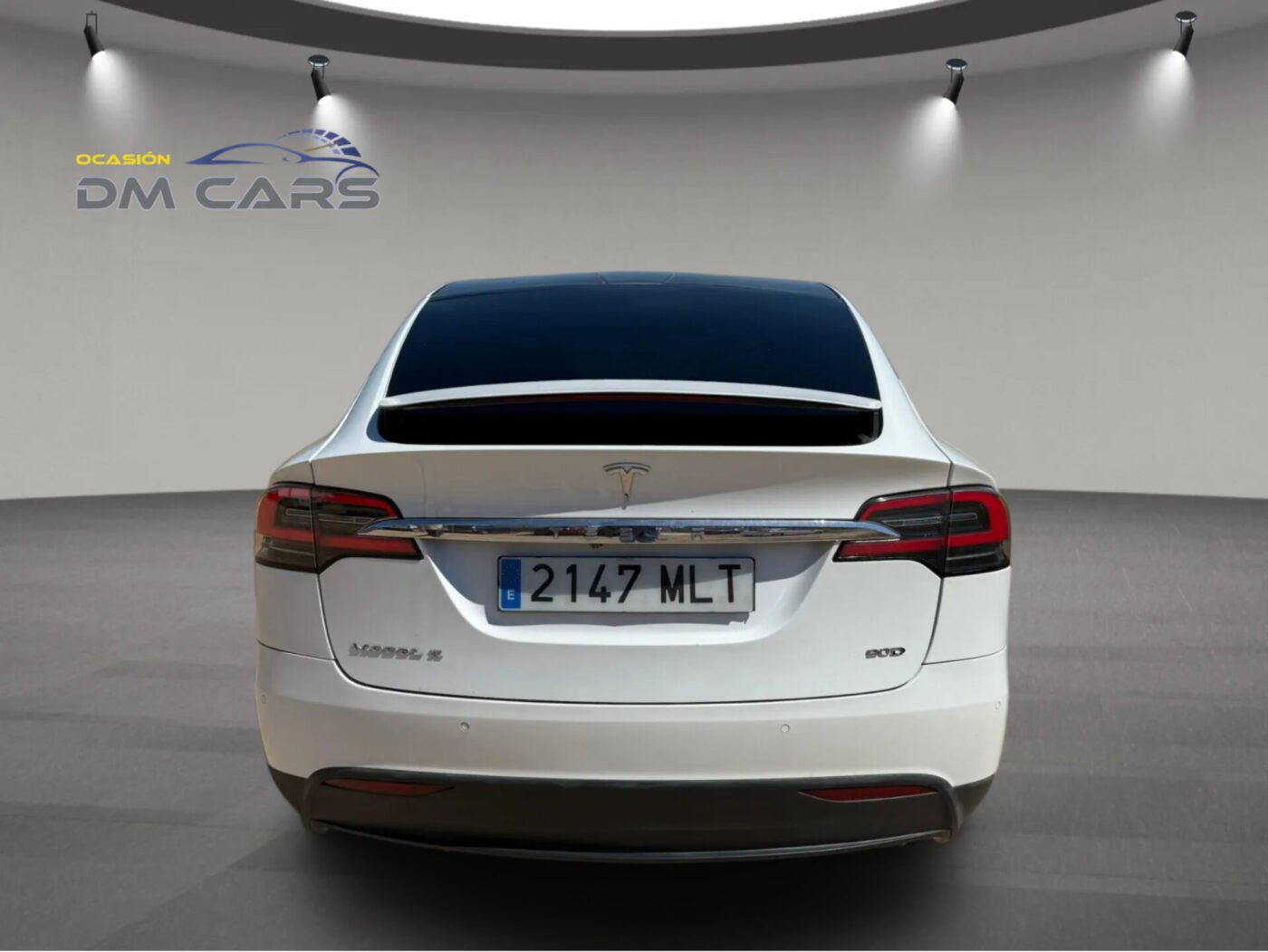 TESLA Model X S90D
