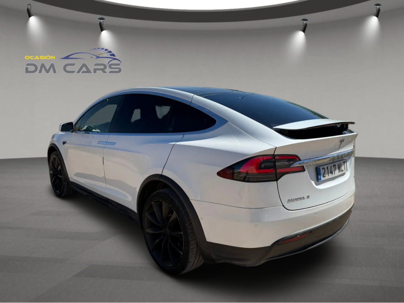 TESLA Model X S90D