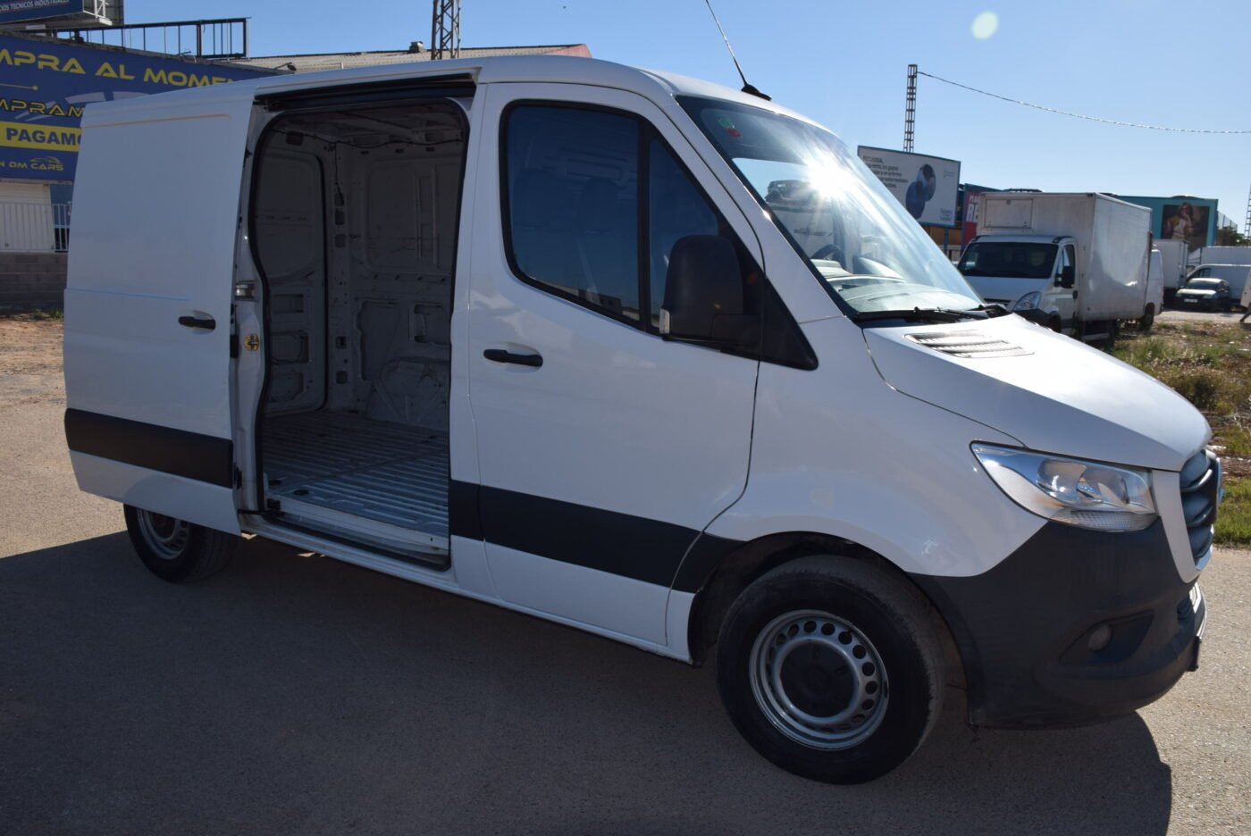 MERCEDES-BENZ Sprinter Furgon 211Cdi 