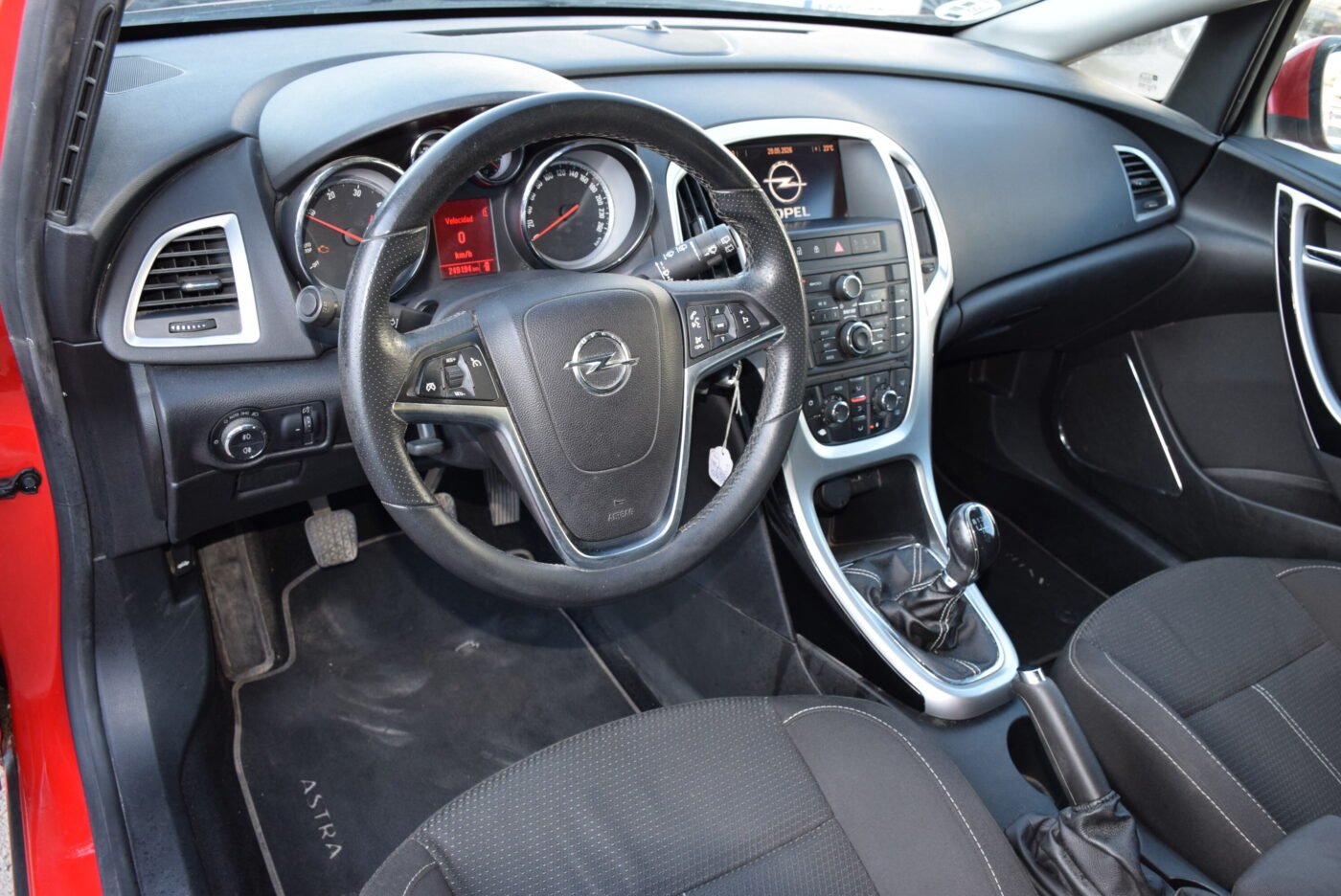 OPEL ASTRA ST 2.0CDTi Sportive