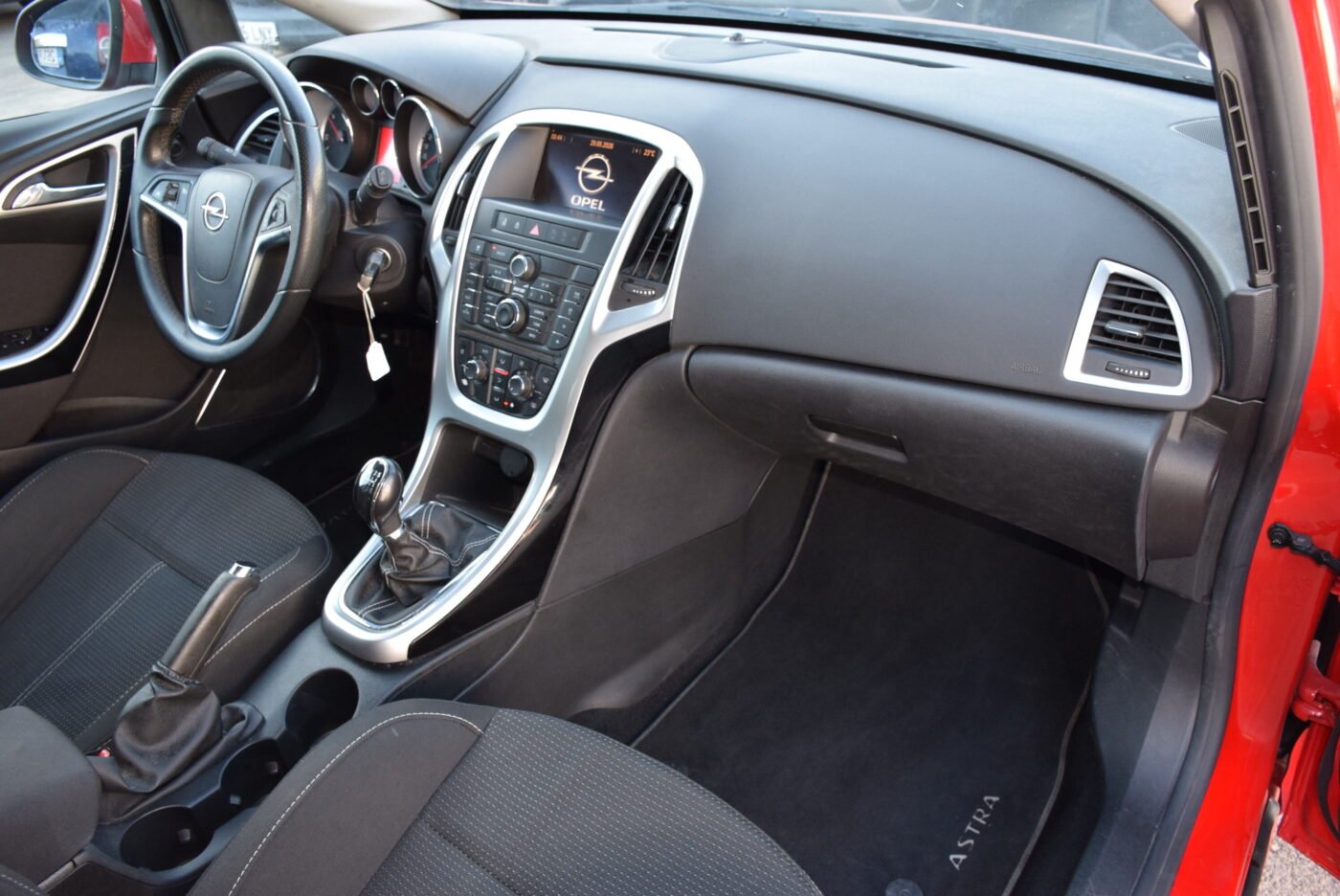OPEL ASTRA ST 2.0CDTi Sportive
