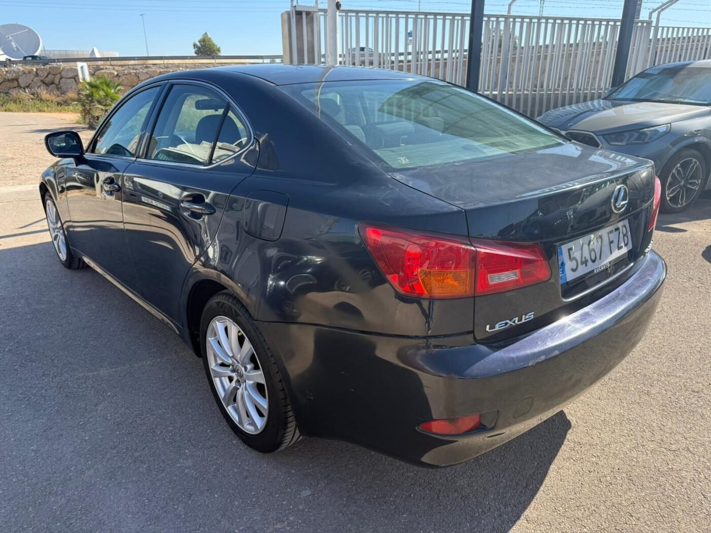 LEXUS IS 220d Sport