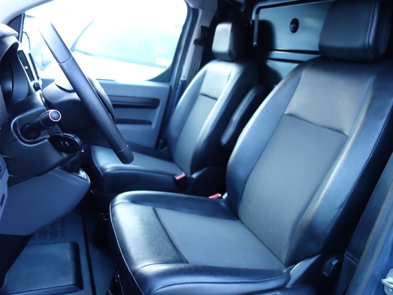 OPEL Vivaro Furgon L