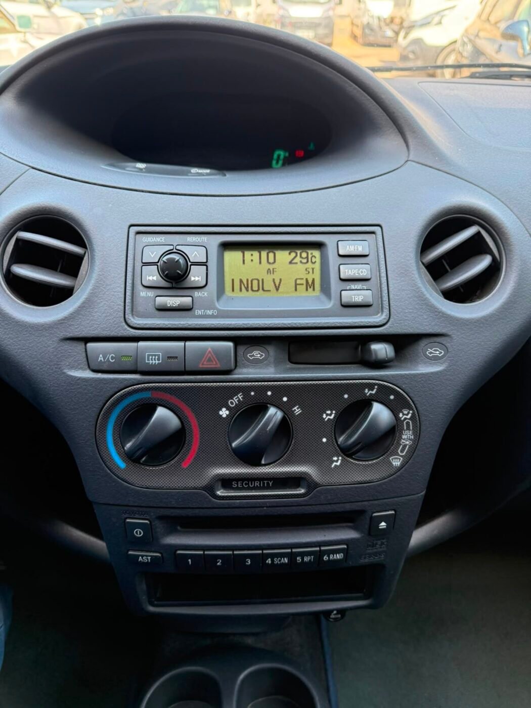 TOYOTA Yaris 1.4 D-4D 