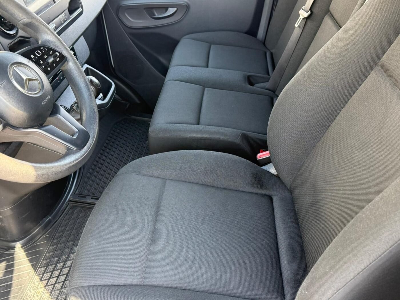 MERCEDES-BENZ Sprinter 311CDi Medio Techo Alto ISOTERMO