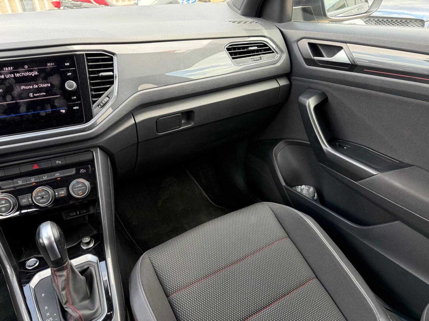VOLKSWAGEN T-Roc 1.5TSI DSG