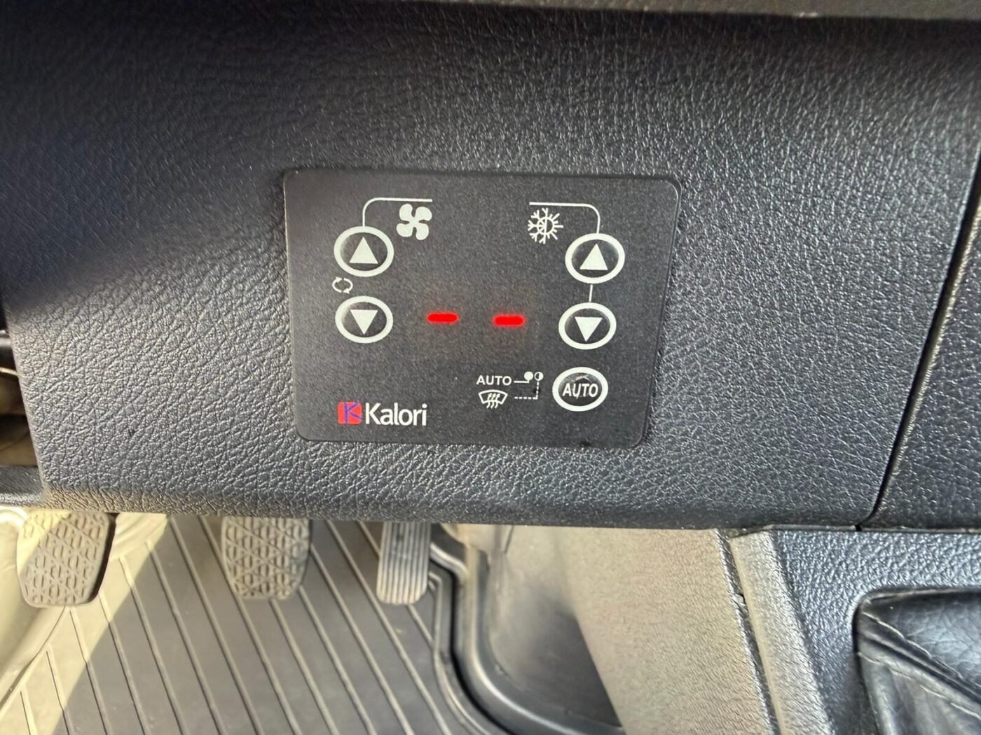 MERCEDES-BENZ Sprinter 311CDi Medio Techo Alto ISOTERMO