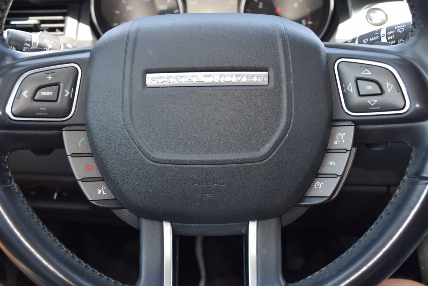 LAND-ROVER RANGE ROVER EVOQUE 2.0L TD4 SE 150 Automatico