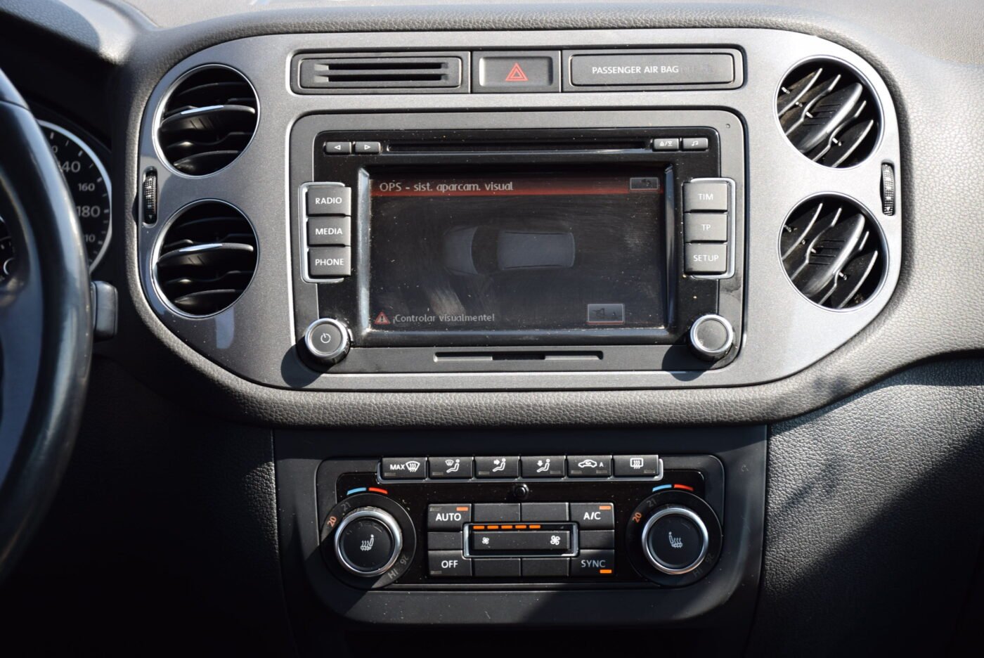 VOLKSWAGEN Tiguan 2.0TDI 4 Motion