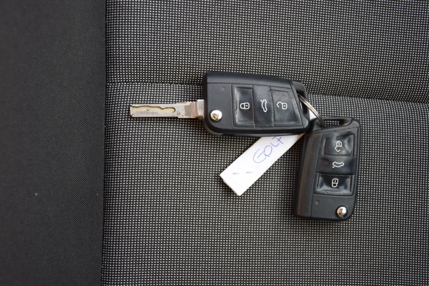 VOLKSWAGEN Golf 1.2 TSI