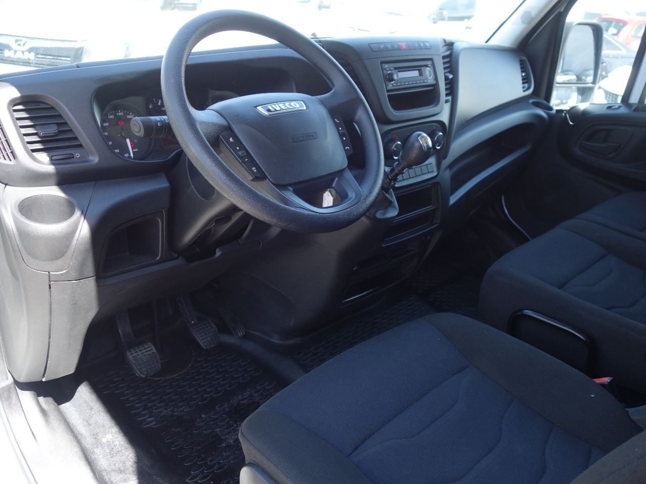 IVECO Daily 35S16 H2 16M3