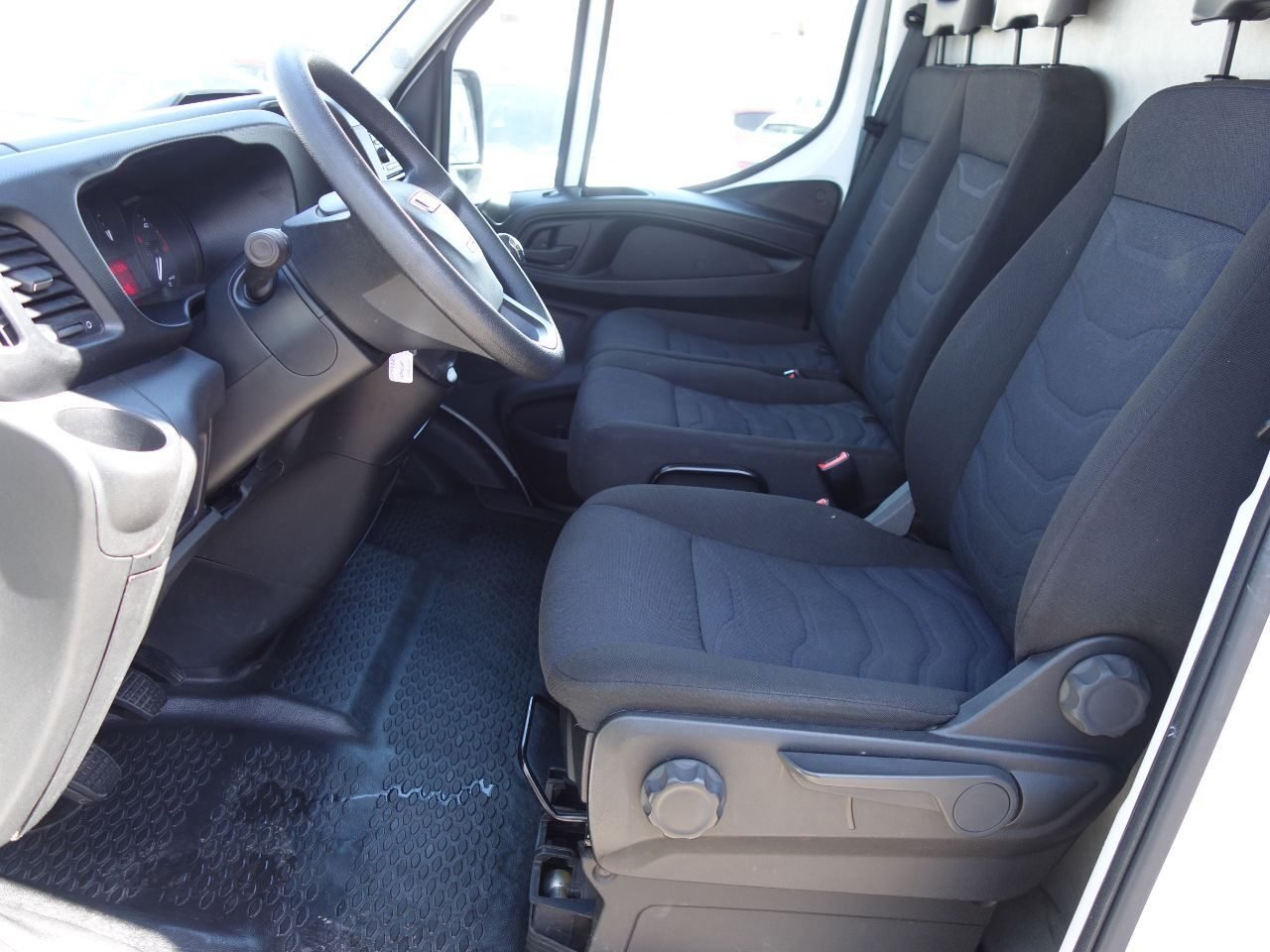 IVECO Daily 35S16 H2 16M3