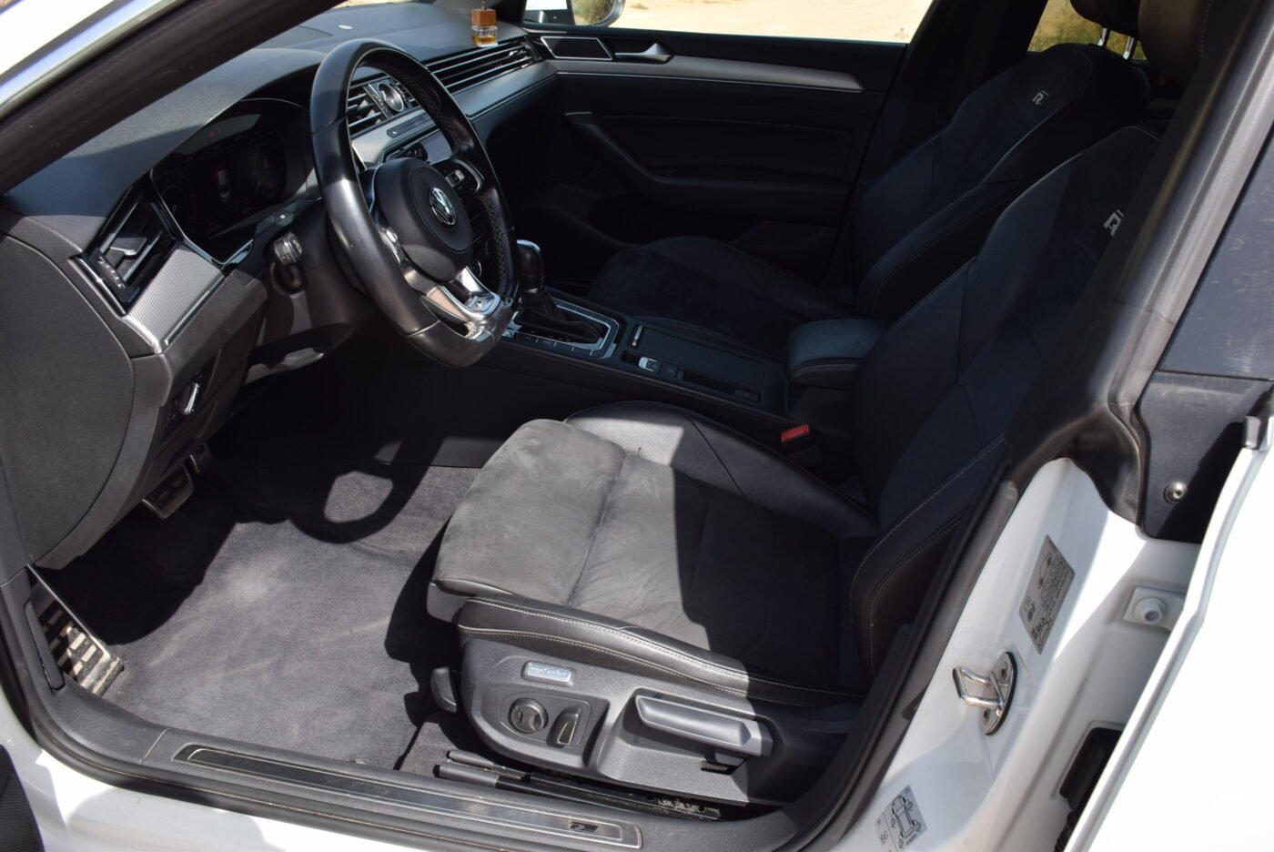 VOLKSWAGEN Arteon 2.0TDI RLine DSG